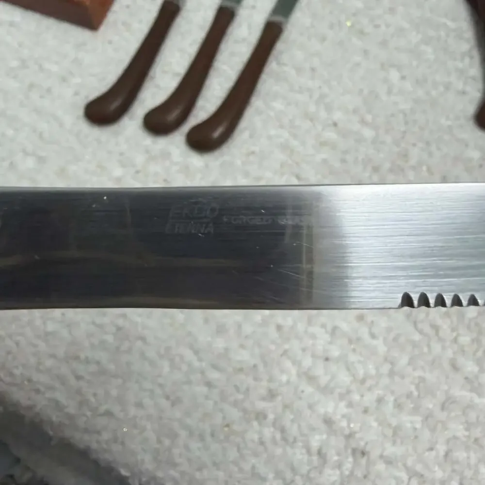 Vintage Ekco Eterna 6-Piece Steak Knife Set with Wall-Mount Wooden Block MCM